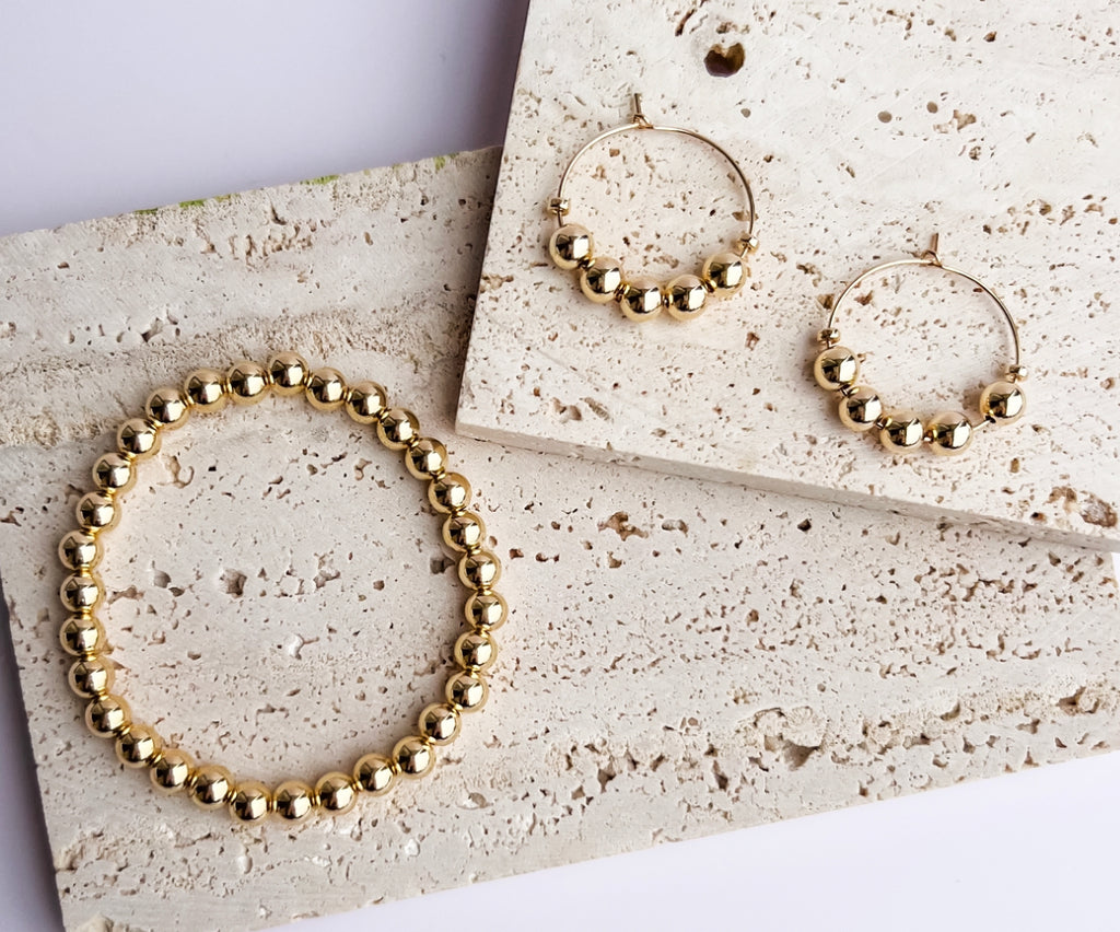 Gold + Transparent Letter Bead Bracelet – KC JOY PROJECT